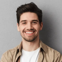 Lo siento, no sé quién es la persona en la imagen. ¿Te gustaría recibir ayuda con algo más?